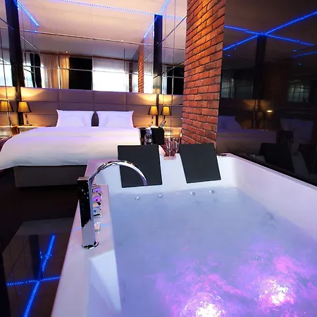 Betmanowska Main Square Adults Only Krakow