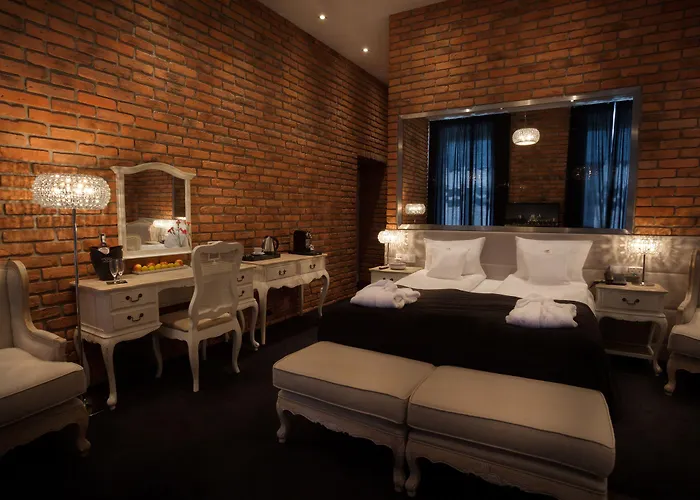 Betmanowska Main Square Adults Only Hotel 4*