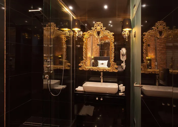 Betmanowska Main Square Adults Only Hotel 4*