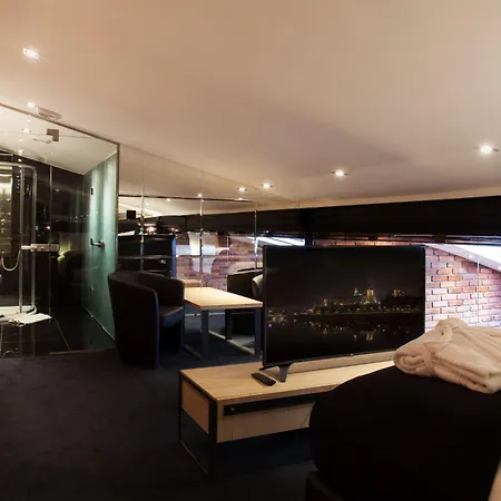 Betmanowska Main Square Adults Only Отель 4*