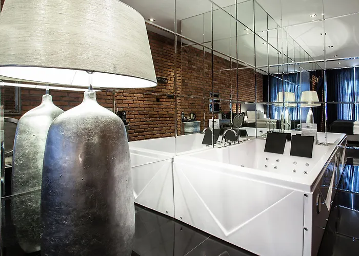 Betmanowska Main Square Adults Only Hotel